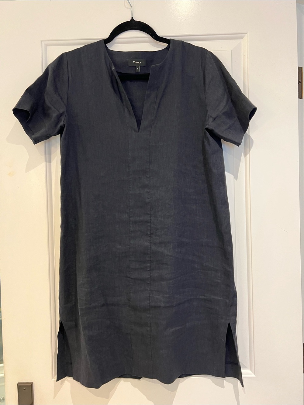 Theory Short-Sleeve V-Notch Shirt Dress - Charcoal Gray